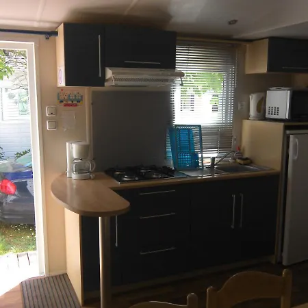 Mobilhome Climatise Ile D'oleron 150m De La Plage, Piscines Campingplatz La Cotinière
